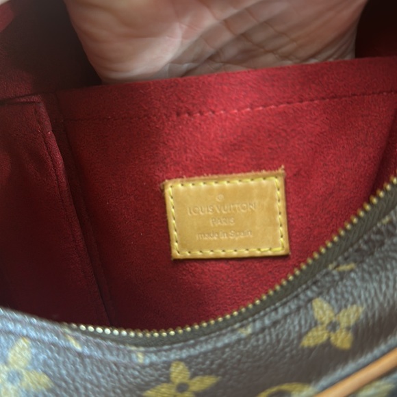 💎✨AUTHENTIC✨💎 Louis Vuitton Croissant GM - Picture 14 of 15